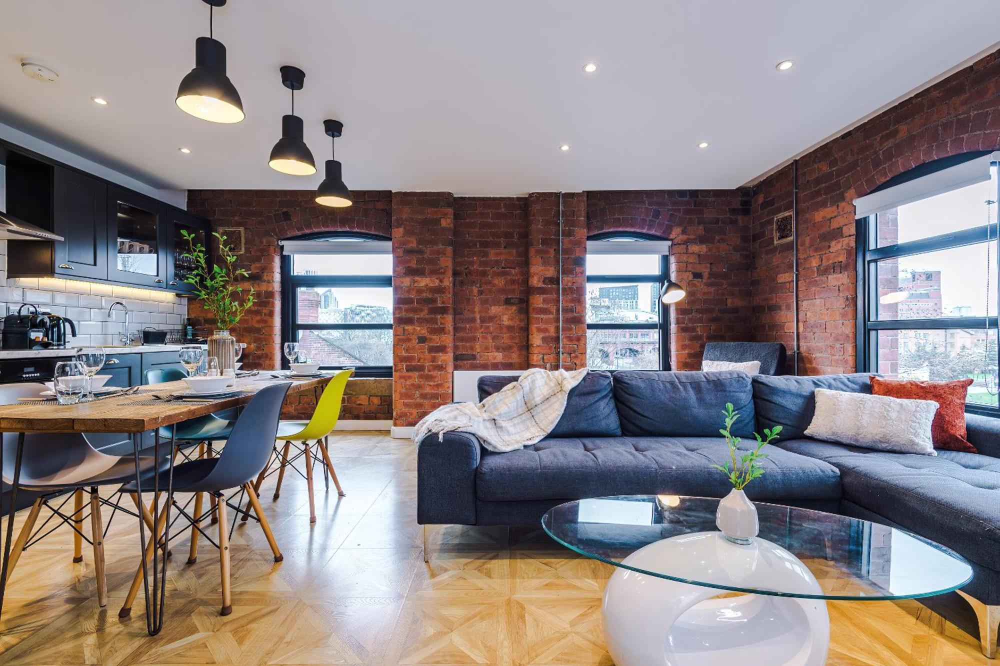 2 King Size Beds In Manhattan Styled Oversize Apartment Лидс Экстерьер фото
